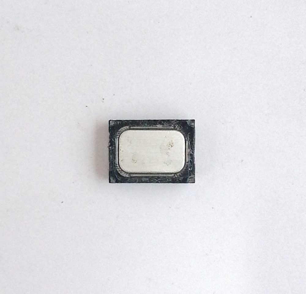 Prestigio Muze H3 PSP 3552 DUO Основной динамик