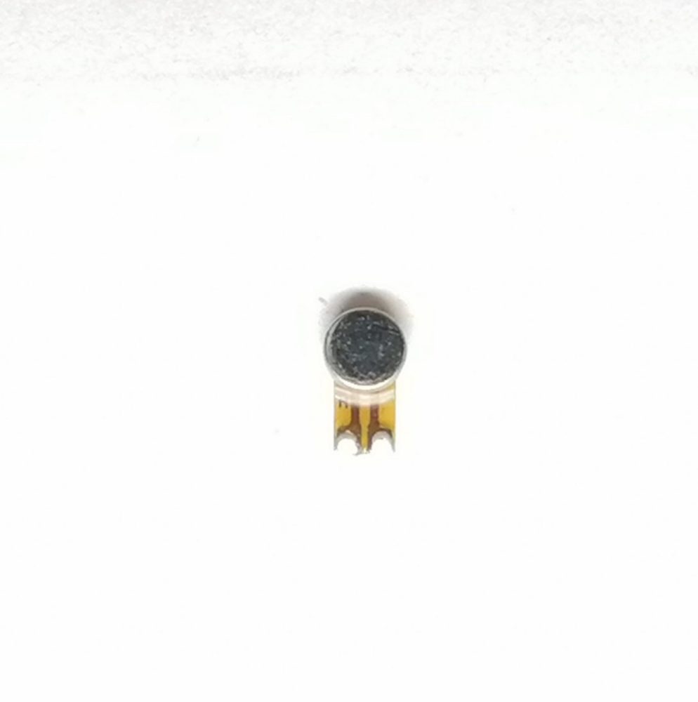 LG-E445 Микрофон