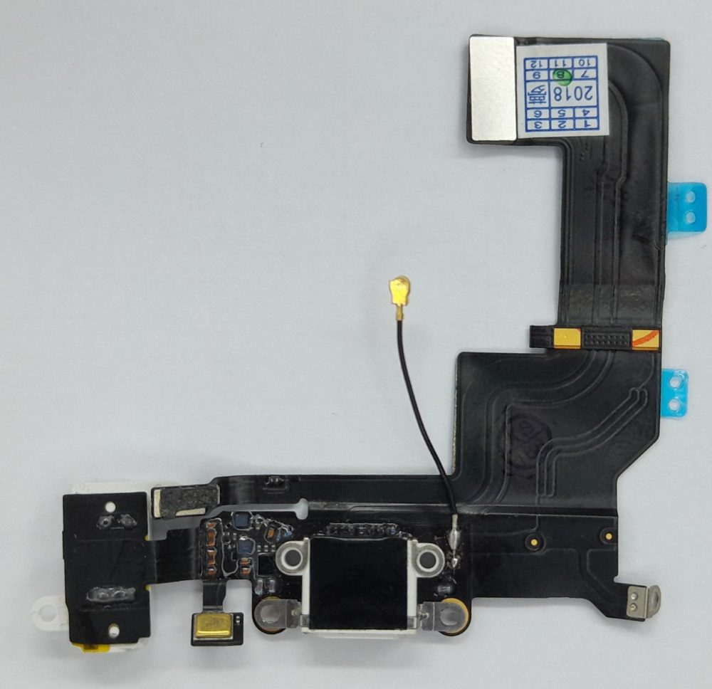iPhone 5s Шлейф системный разъем + разъем гарнитуры + микрофон (белый) (снятый, оригинал)