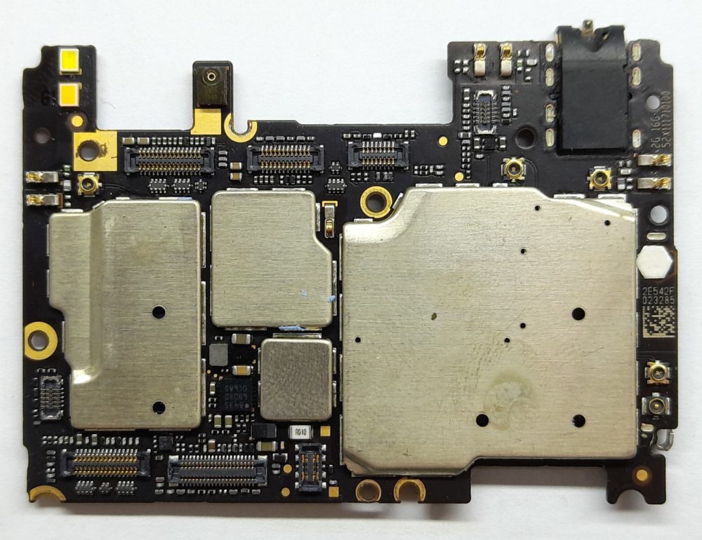 Xiaomi Mi 4С Материнская плата. Снятая (возможны пароли)