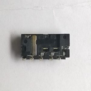 LG-P715 Разъем гарнитуры