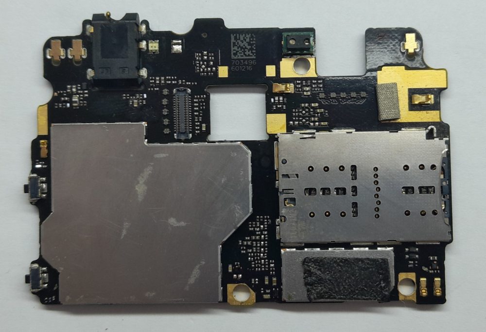 ZTE Blade A910 Материнская плата. Снятая (возможны пароли)