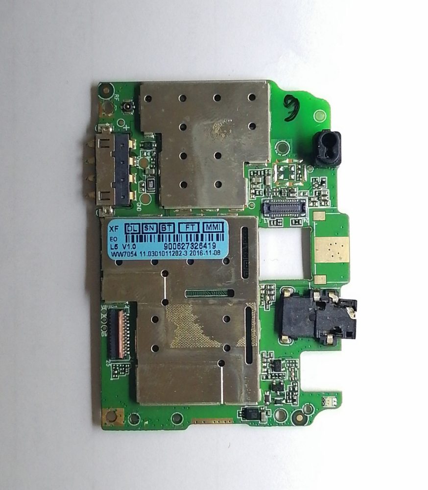 ZTE Blade L5 Материнская плата. Снятая (возможны пароли)