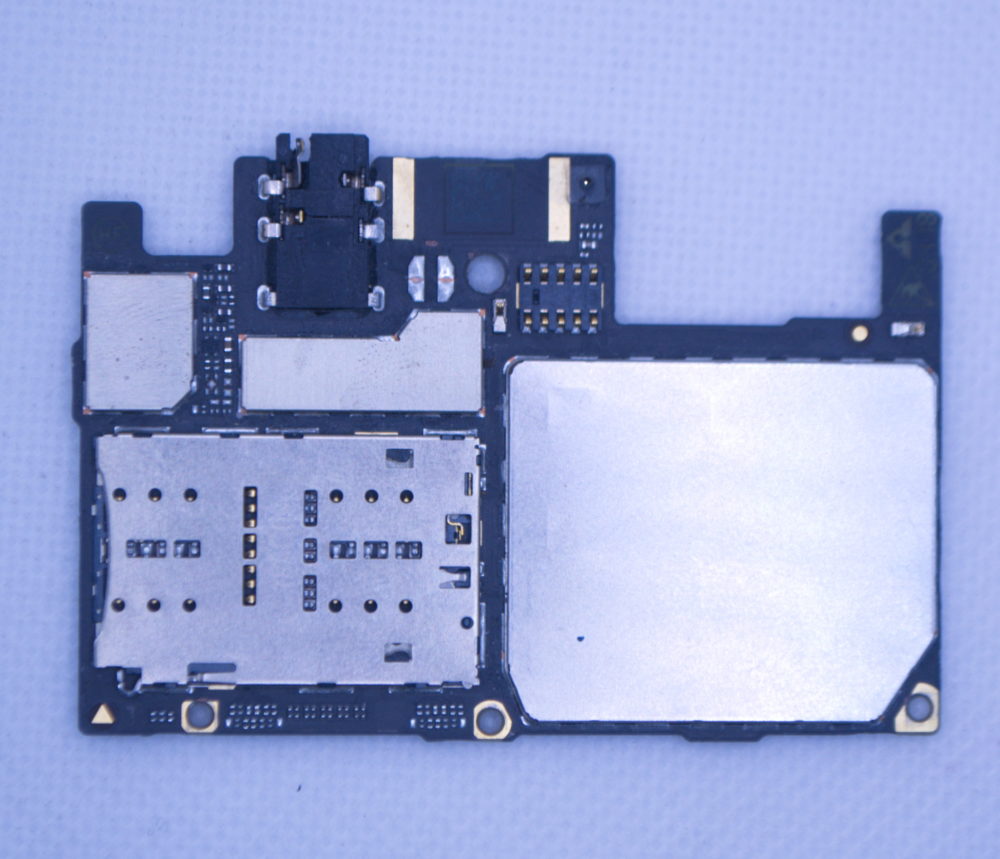ZTE Blade V9 Vita Материнская плата (снятая, возможны пароли)