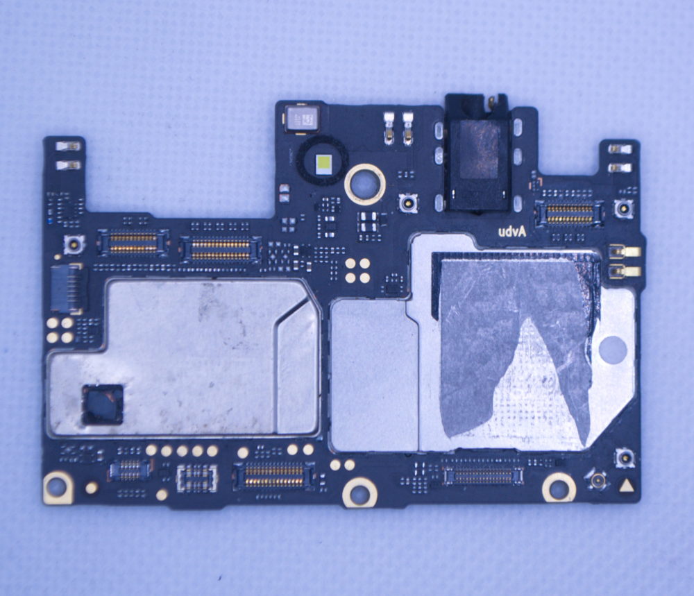 ZTE Blade V9 Vita Материнская плата (снятая, возможны пароли) — изображение 2