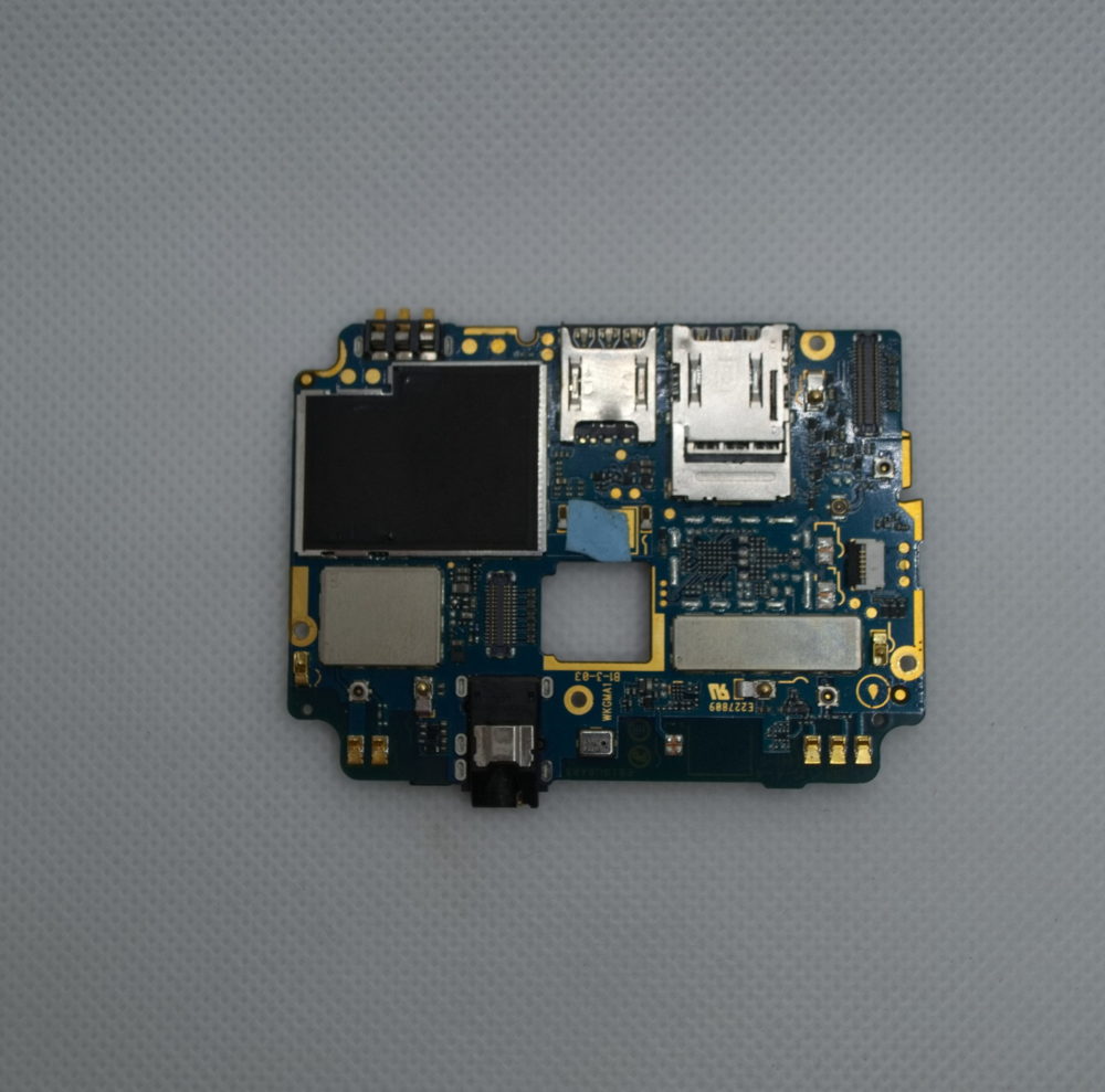 Материнская плата Motorola E4 (снятая, возможны пароли)