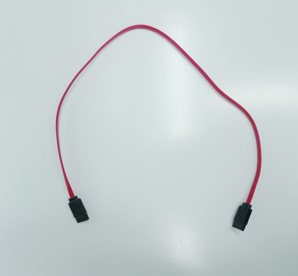 SATA кабель AWM E156437 STYLE 2725 VW-1 80C 30V GOLDEN BRIDGE SERIAL ATA 2PEIRS/AWG28 Длина 49,4 см